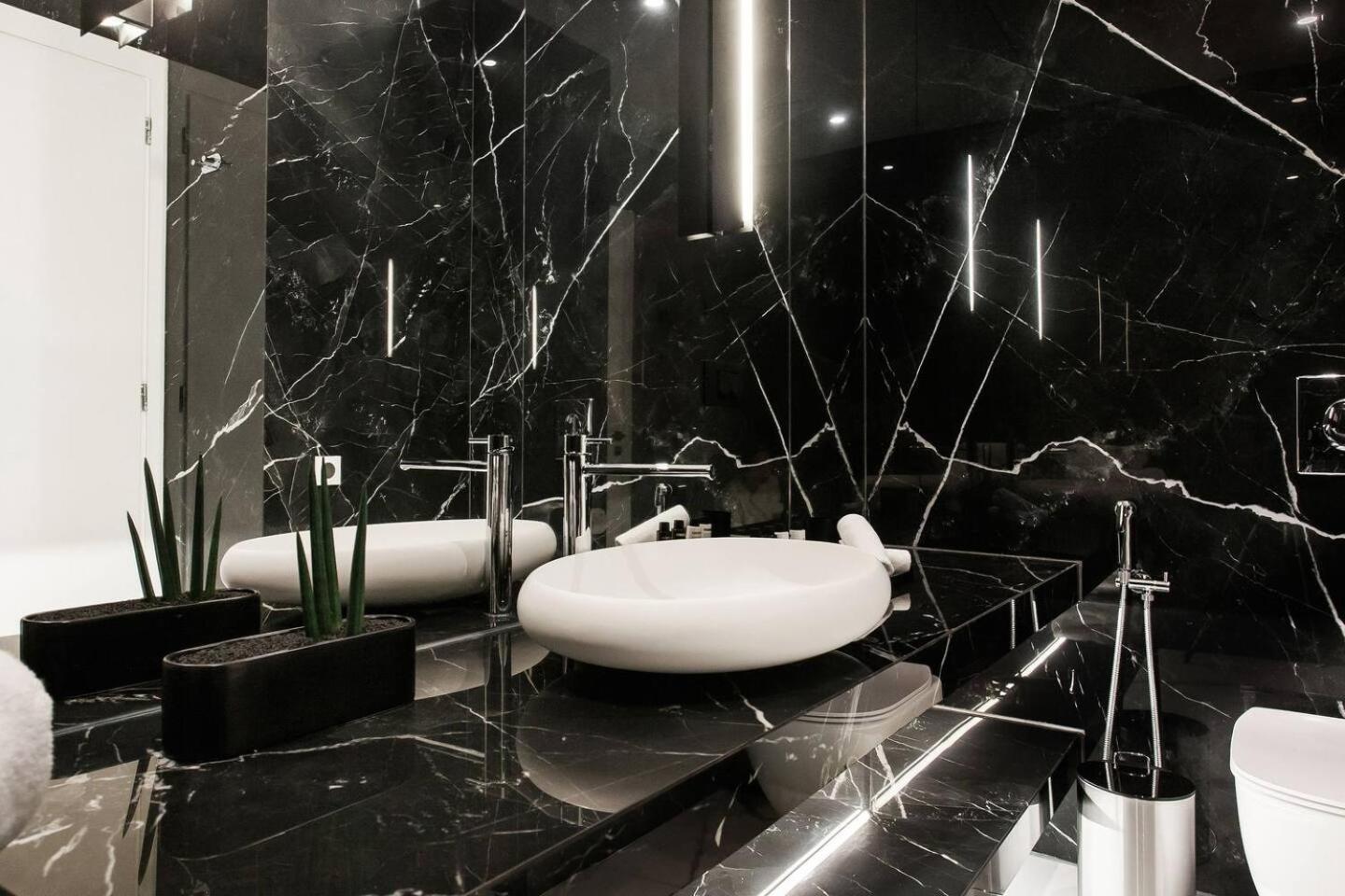 2 Sidebyside Suites In Athens Riviera By The Olon Kültér fotó